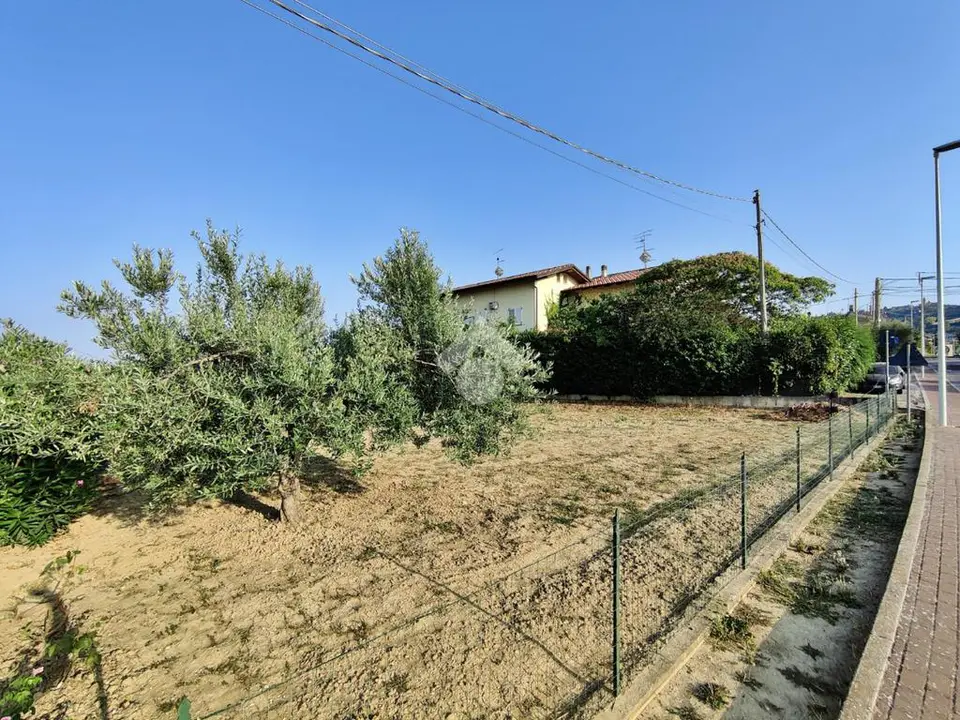 Ter. residenziale in vendita a Saludecio