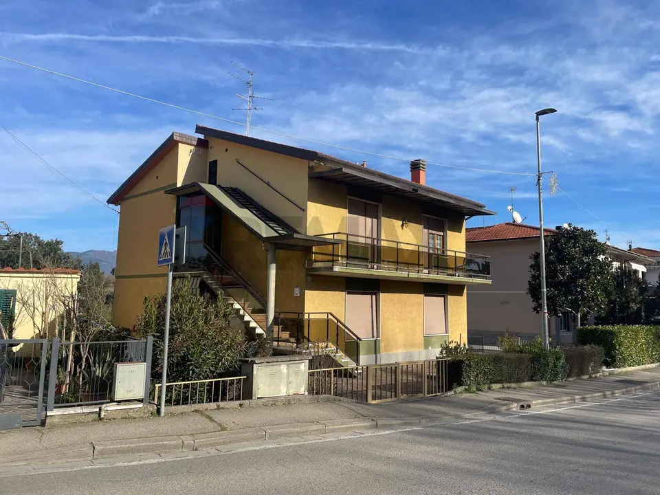Appartamento in Vendita a Laterina Pergine Valdarno