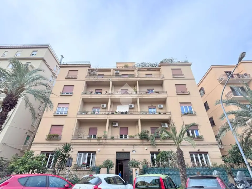 Multilocale in vendita a Palermo