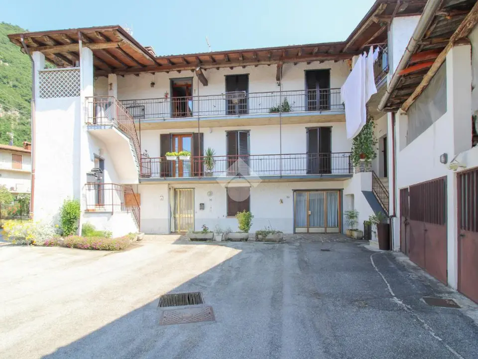 Trilocale in vendita a Provaglio Val Sabbia