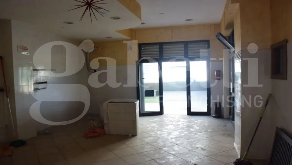 Magazzino in VIA BEATO UMILE 99, Corigliano-Rossano (CS)