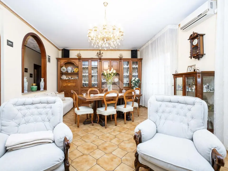 Trilocale in vendita a Milano