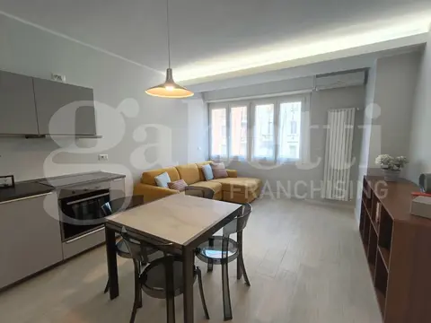 Appartamento in Viale Monza  87, Milano (MI)