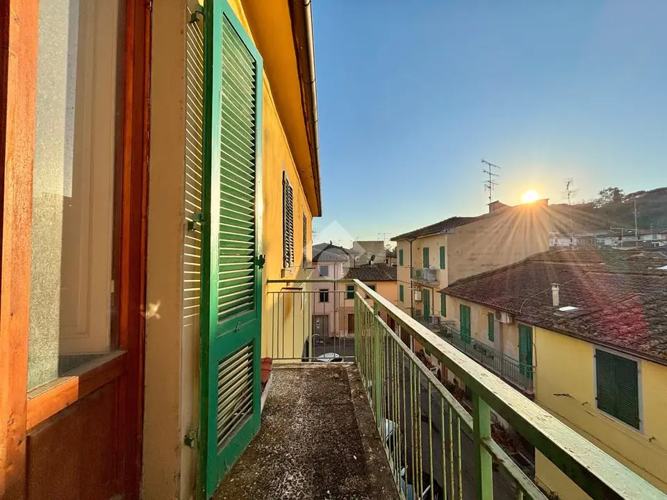 Bilocale in vendita a Capraia E Limite