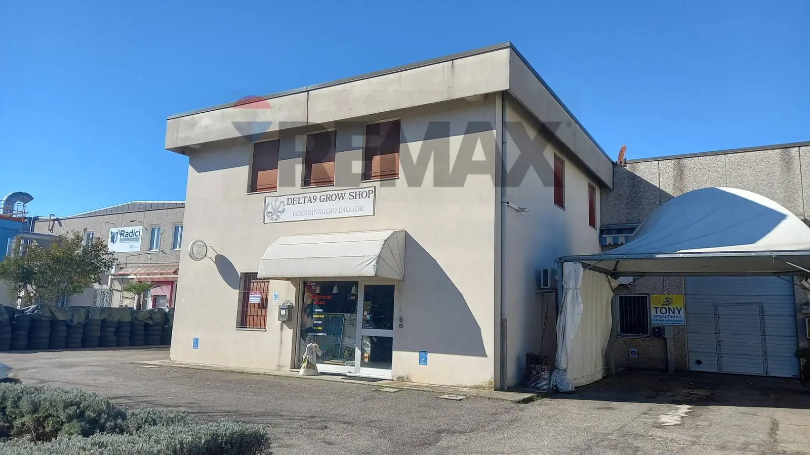 Laboratorio in Vendita a Castelfranco Emilia