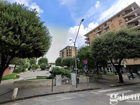 Box in PIAZZA GIOVANNI LEONE 00, Pomigliano d'Arco (NA)