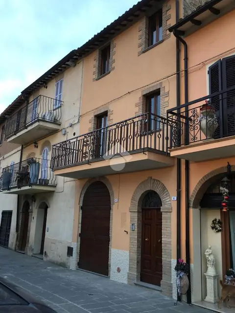 Casa semindipendente in vendita a Cannara