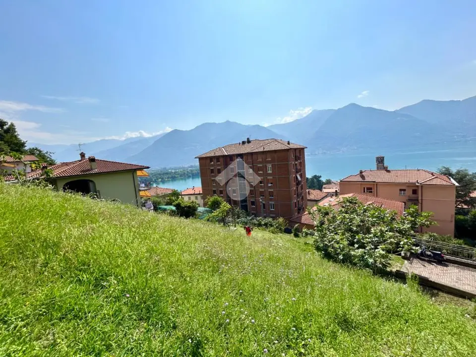 Ter. residenziale in vendita a Lovere