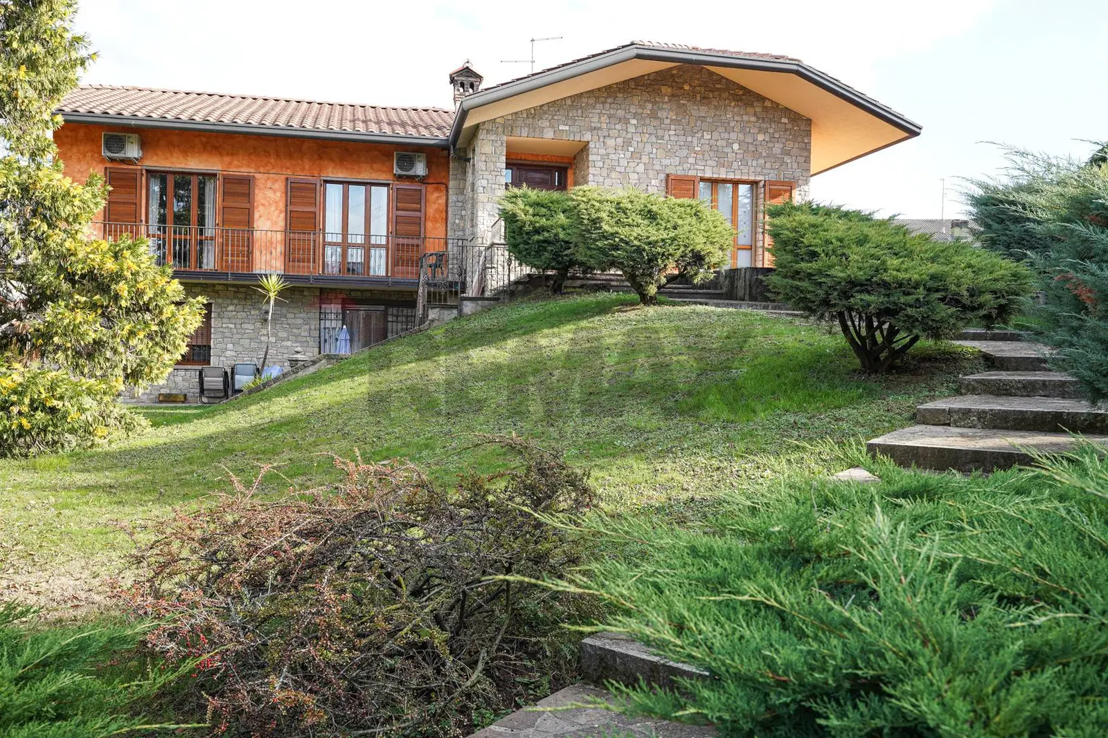 Villa singola in Vendita a Bottanuco