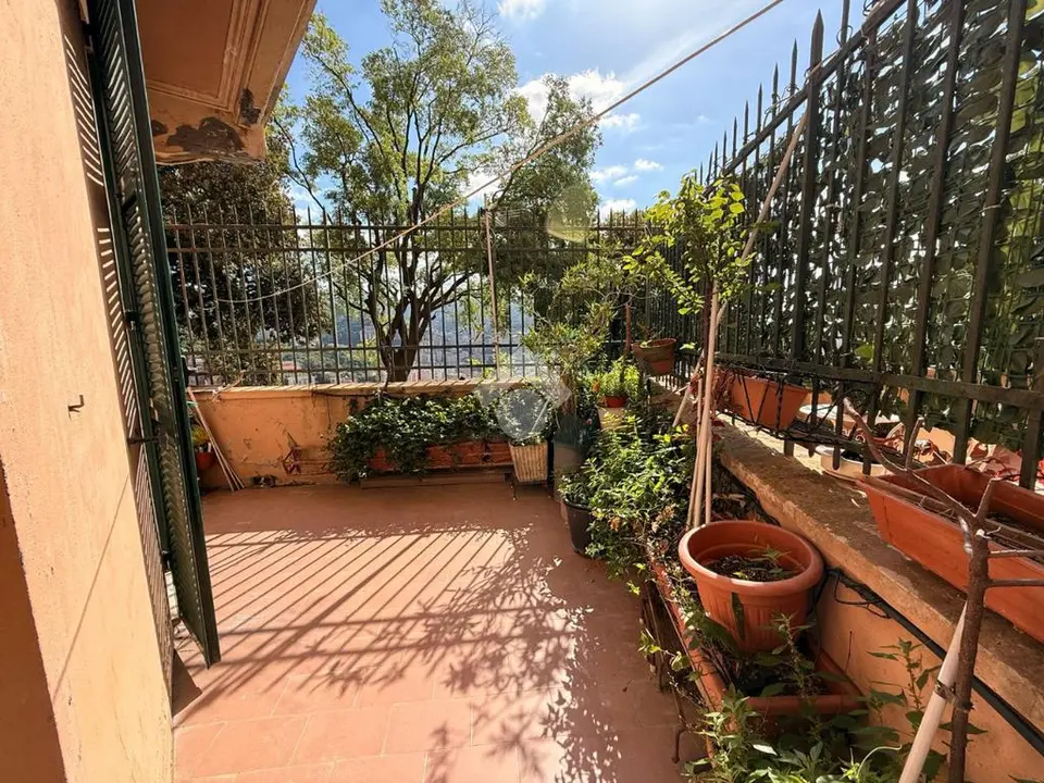 Quadrilocale in vendita a Genova