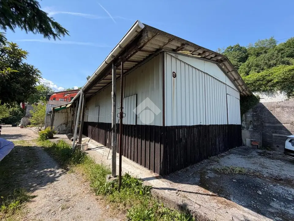 Casa indipendente in vendita a Mignanego