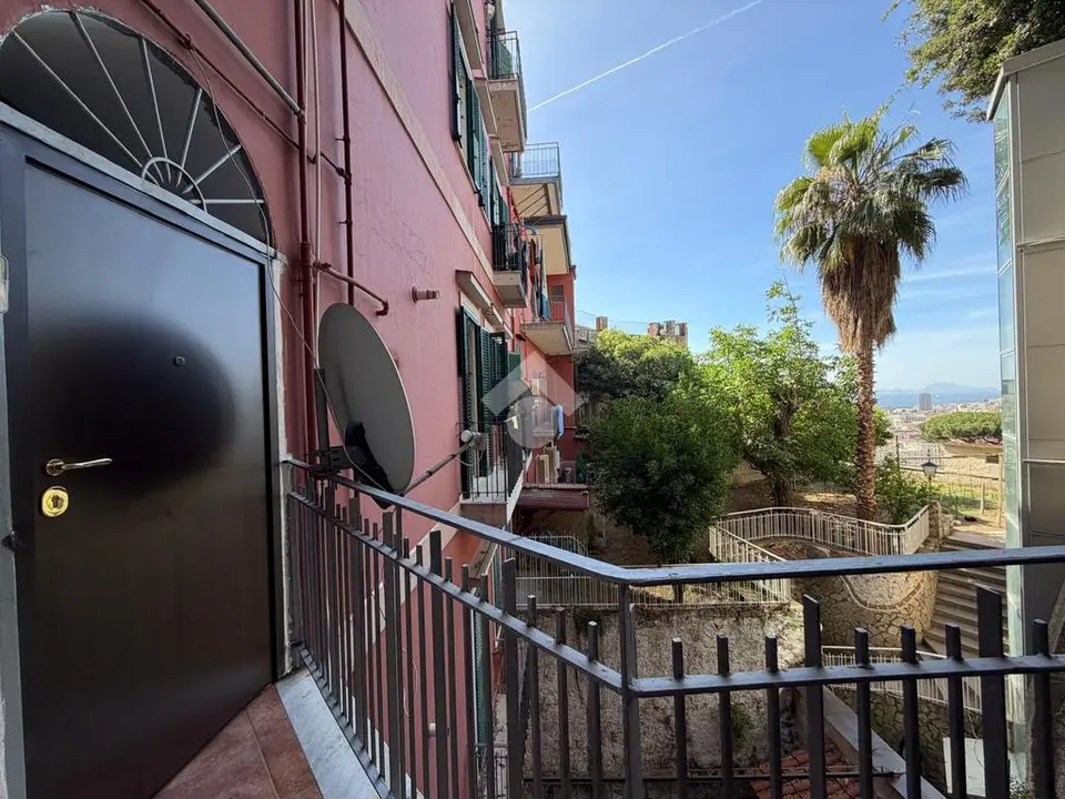 Trilocale in affitto a Napoli