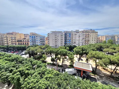 Appartamento in Piazza Don Bosco 7, Palermo (PA)