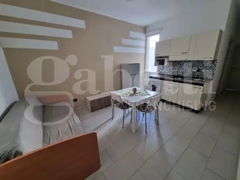 Casa Indipendente in via F.lli Amato 38, Floridia (SR)