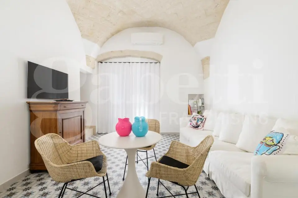 Appartamento in Viale Raone da Ostuni, Ostuni (BR)