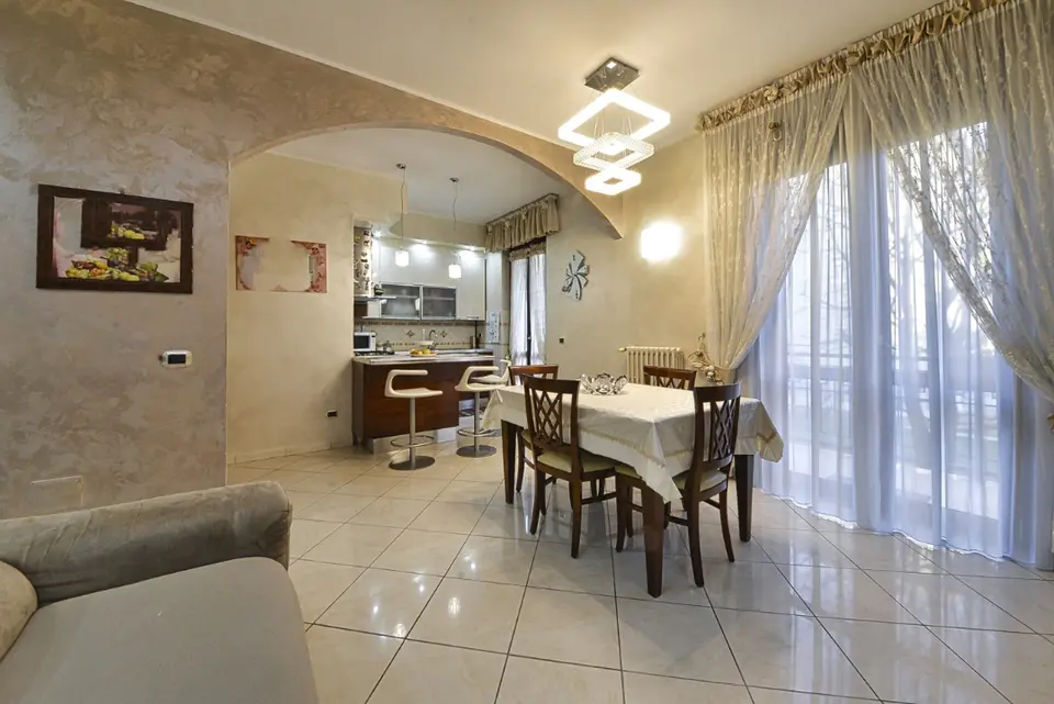 Appartamento in Via De Gasperi 23, Muggiò (MB)