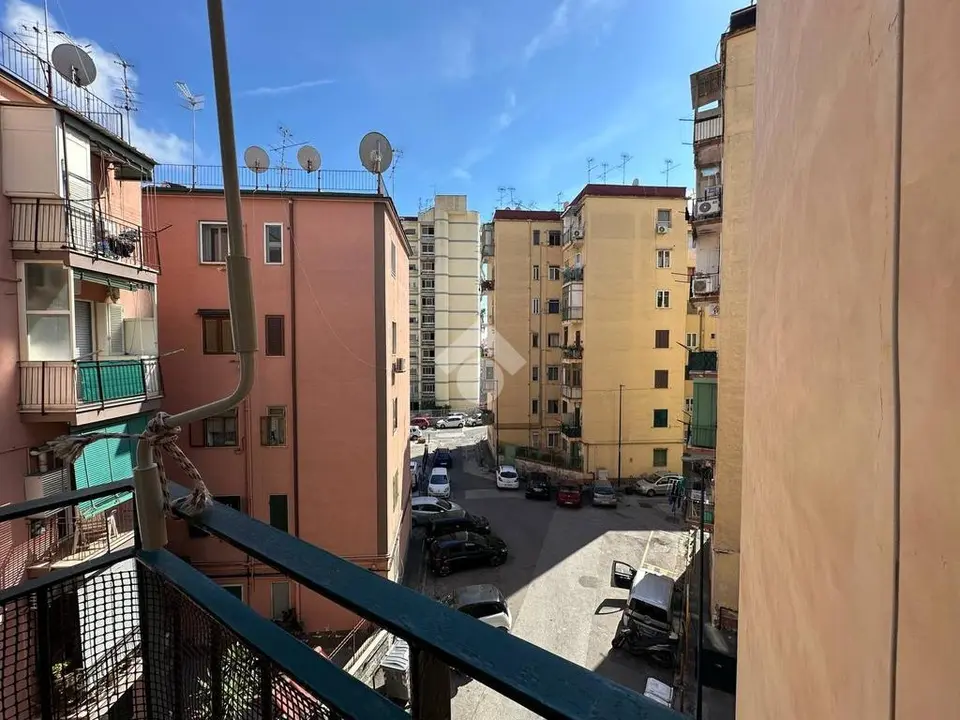 Bilocale in vendita a Napoli