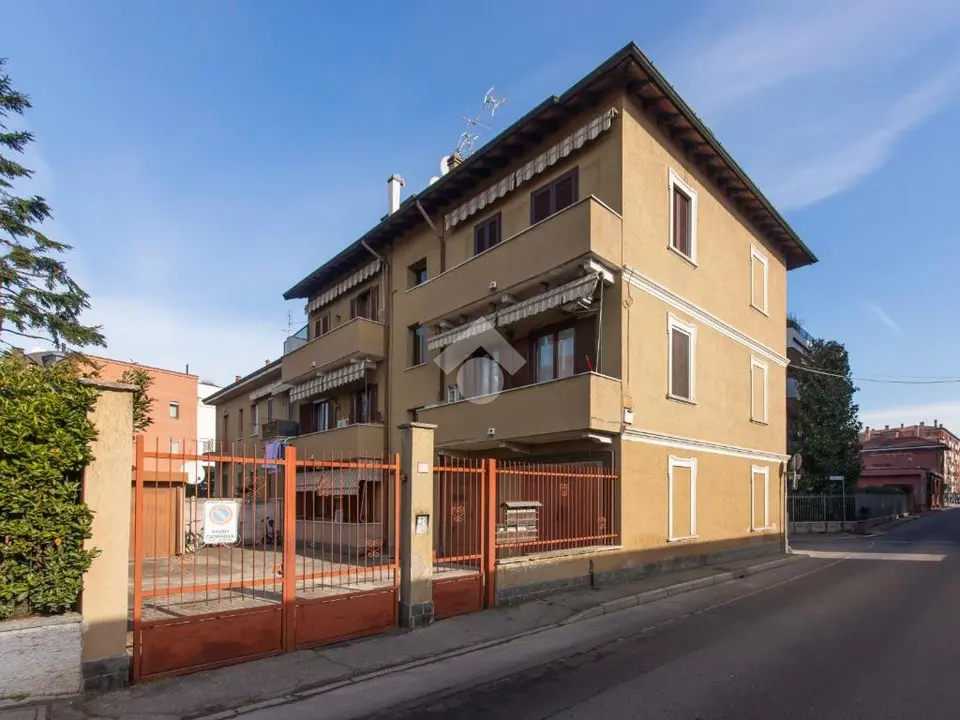 Bilocale in affitto a Lainate