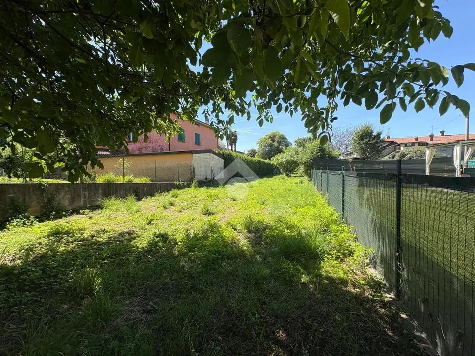 Ter. residenziale in vendita a Paladina