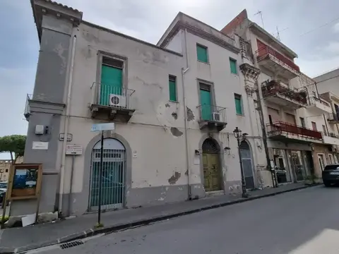Appartamento in Via Umberto I 266, Barcellona Pozzo di Gotto (ME)