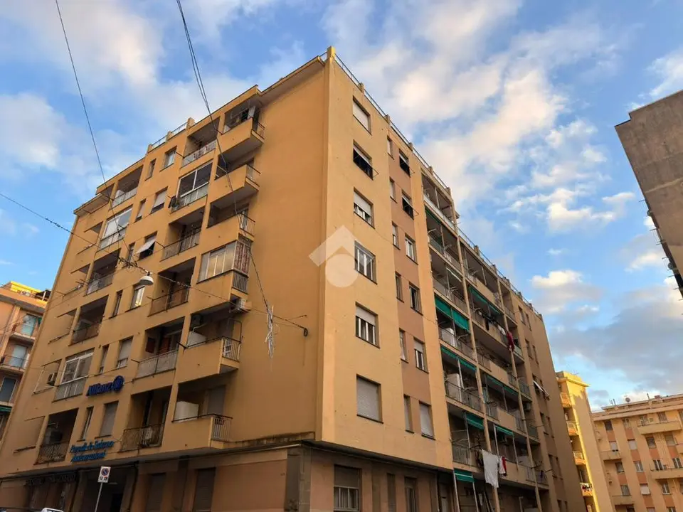 Quadrilocale in vendita a Genova