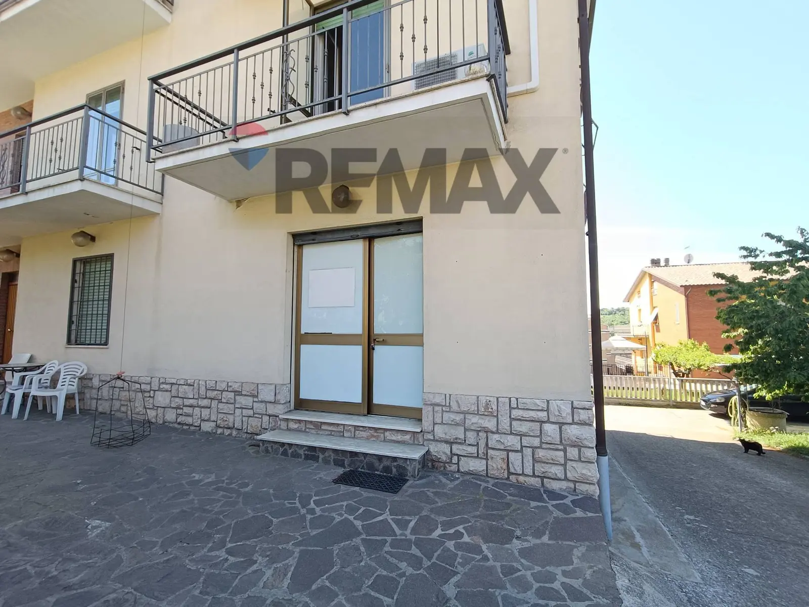 Locale Commerciale in Affitto a Corciano