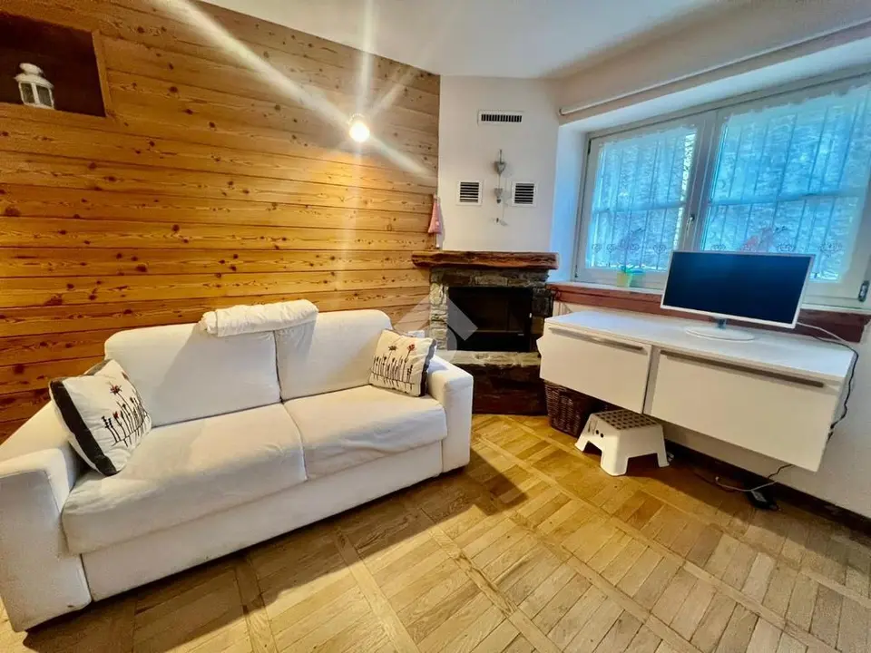 Bilocale in affitto a Ponte Di Legno