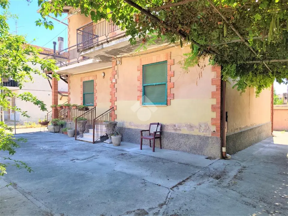 Casa semindipendente in vendita a Perugia