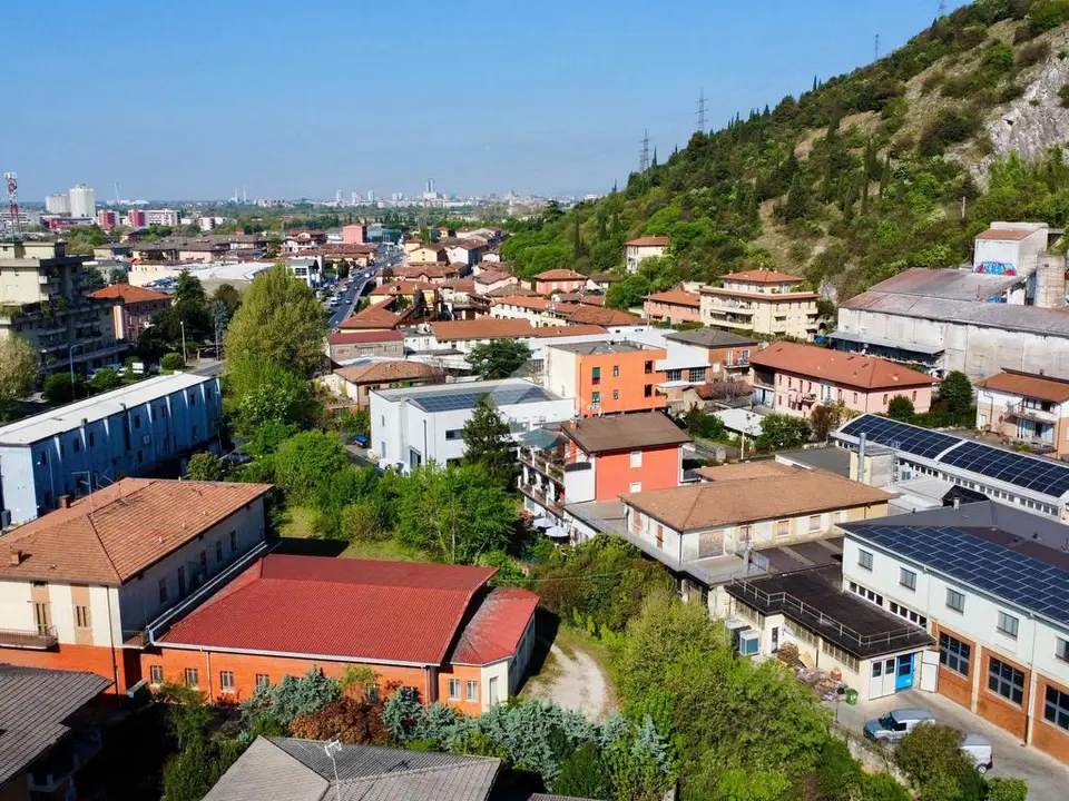 Ter. residenziale in vendita a Brescia