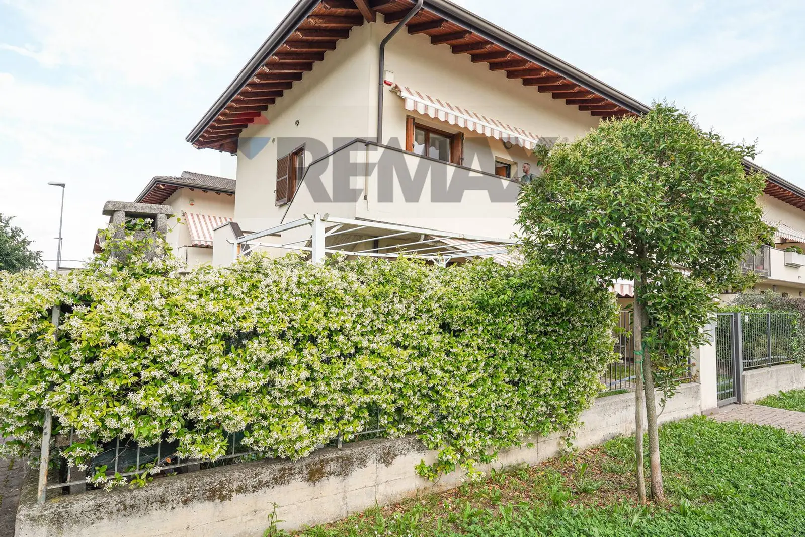 Appartamento in Vendita a Bonate Sopra