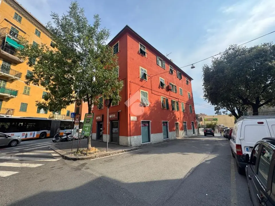 Trilocale in vendita a Genova