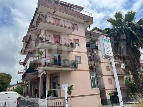 Appartamento in Via A Rendano 62, Scalea (CS)