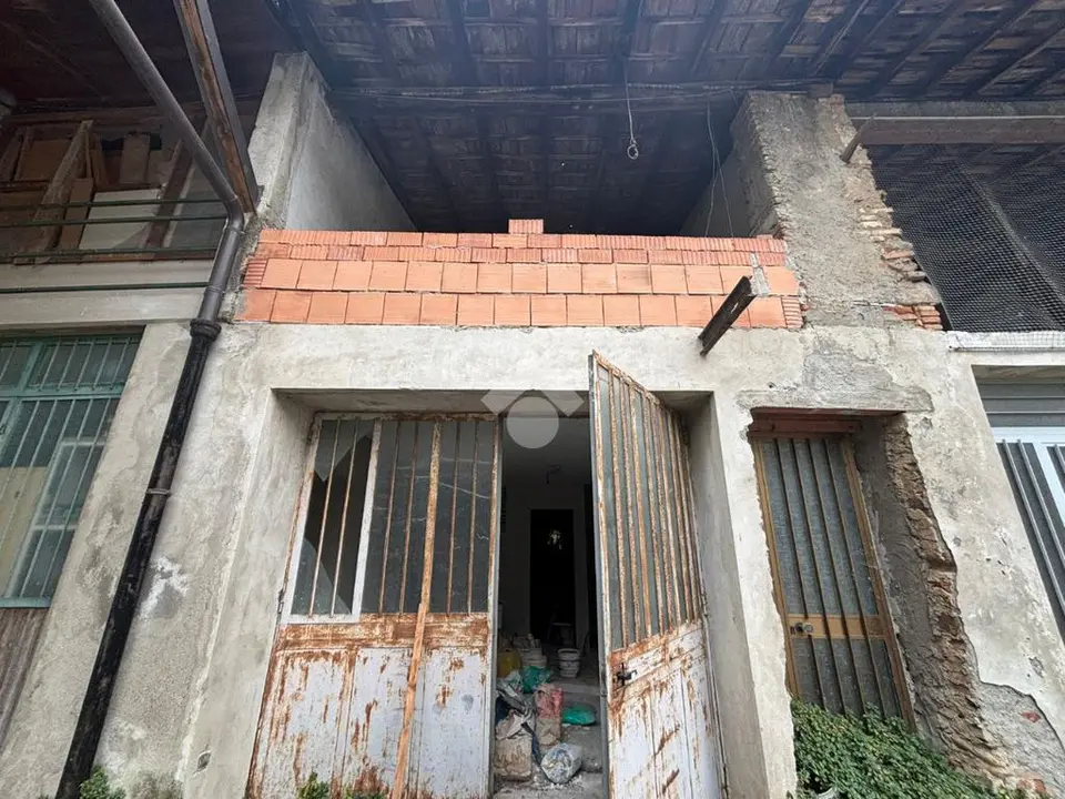 Casa di corte in vendita a Capriate San Gervasio