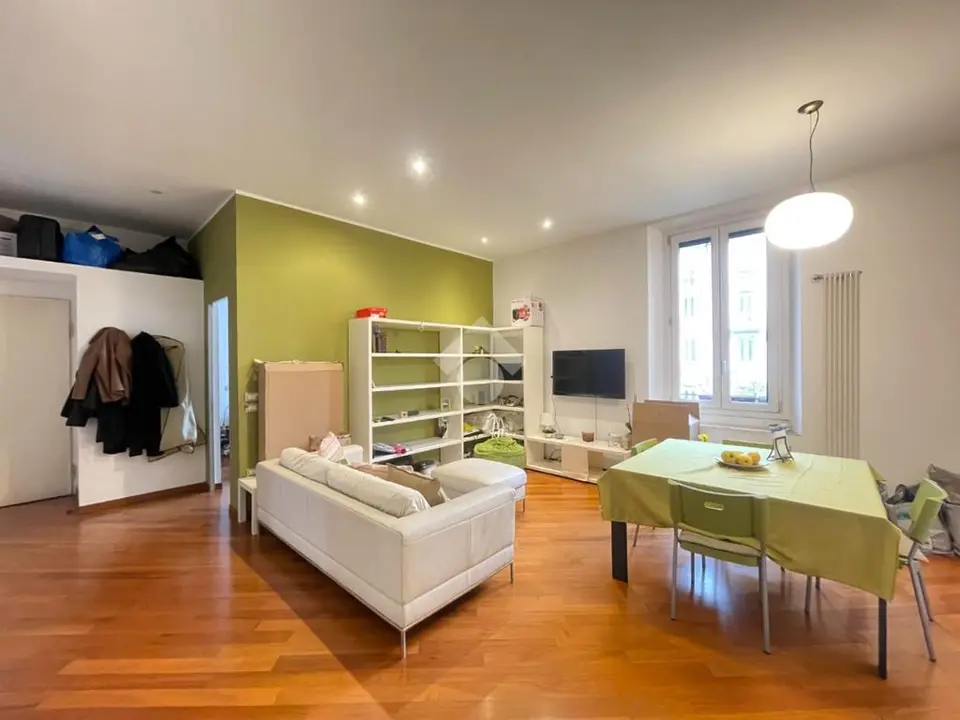 Trilocale in affitto a Milano