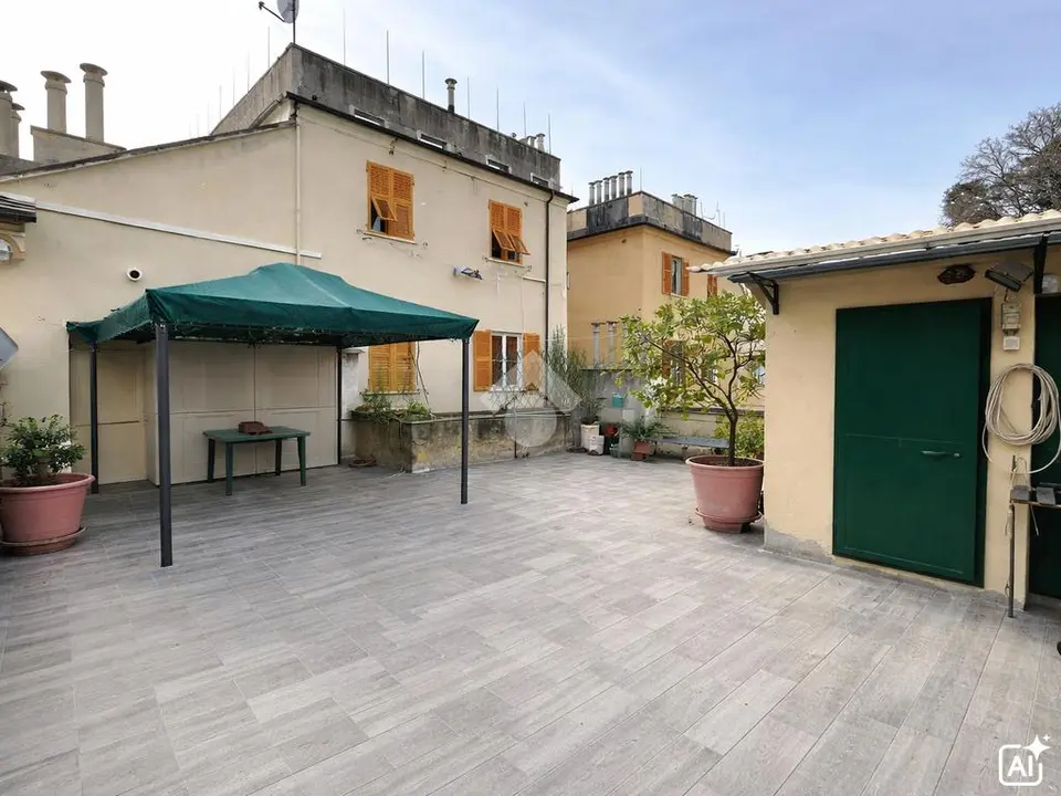 Trilocale in vendita a Genova