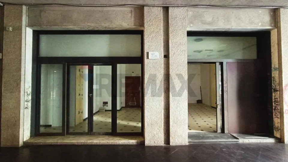 Locale Commerciale in Affitto a Enna
