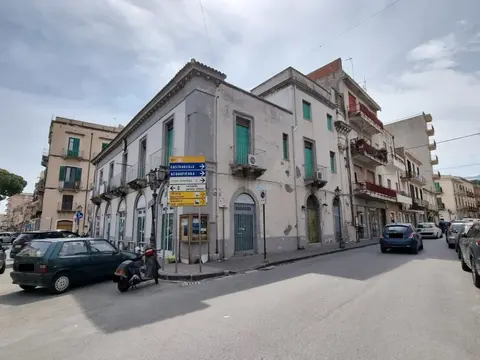 Appartamento in VIA UMBERTO I  266, Barcellona Pozzo di Gotto (ME)