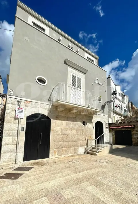 Magazzino in ZONA VIA DUOMO 0, Corato (BA)