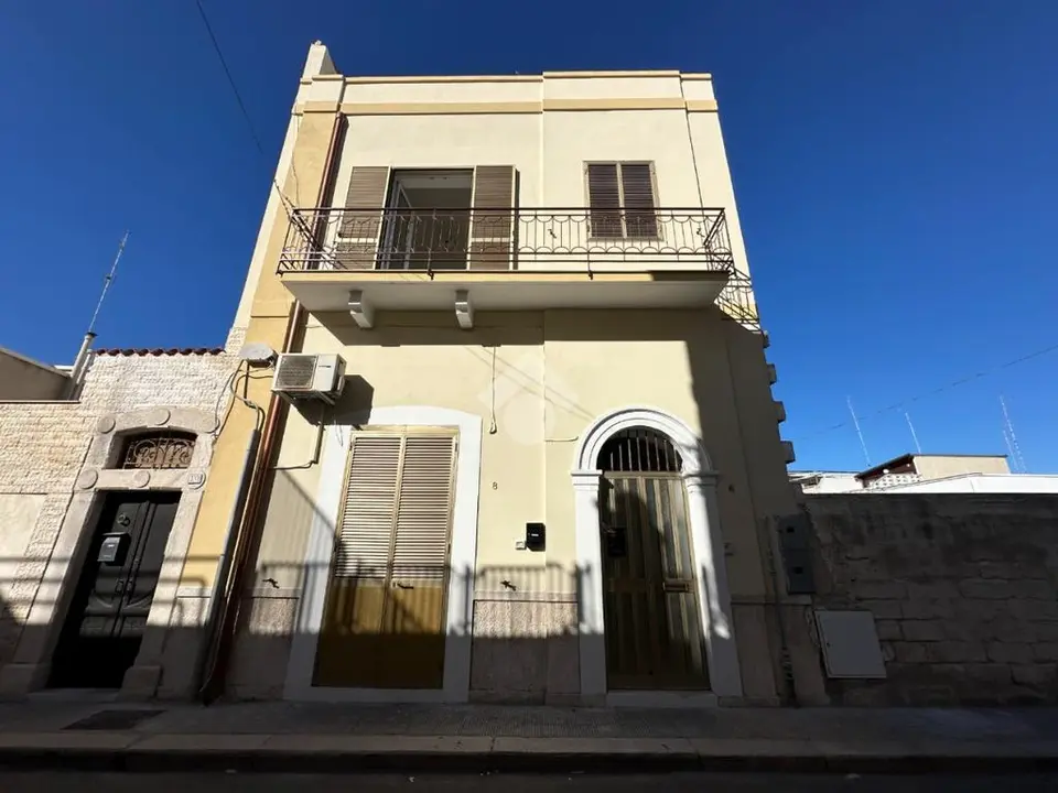 Casa indipendente in vendita a Bari