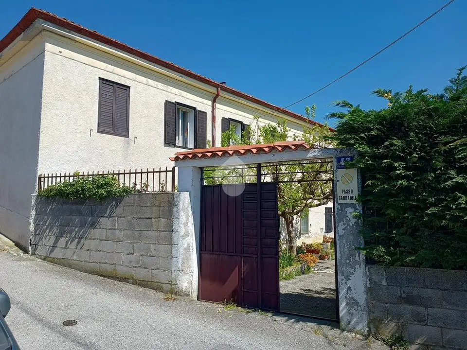 Casa indipendente in vendita a Trieste