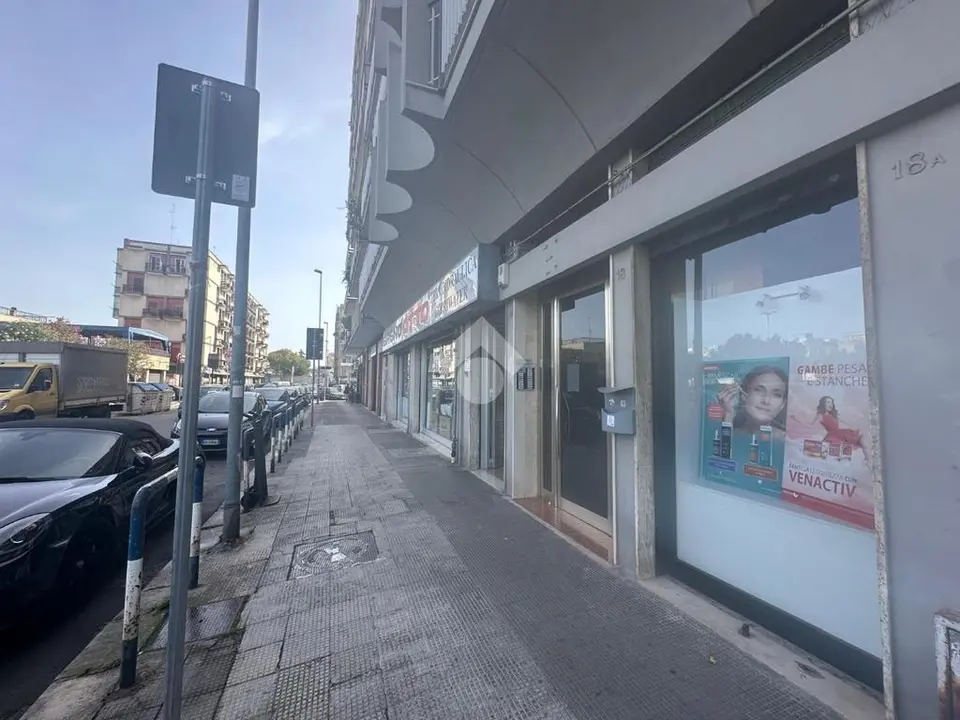 Box / posti auto in vendita a Bari