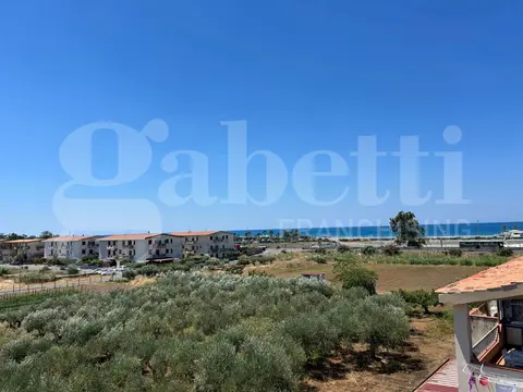 Appartamento in Corso Del Tirreno 343, Santa Maria del Cedro (CS)
