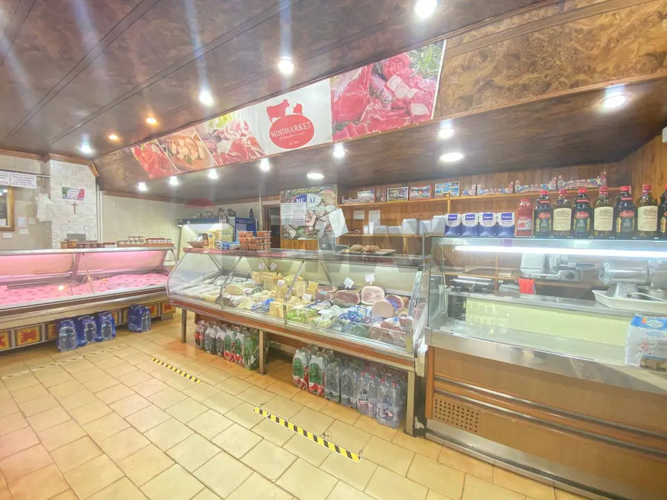 Attività  Commerciale in Vendita a Catania