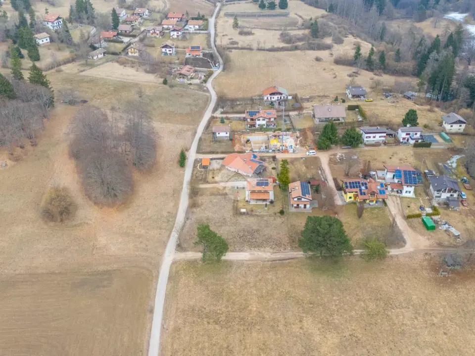 Ter. residenziale in vendita a Villa Lagarina
