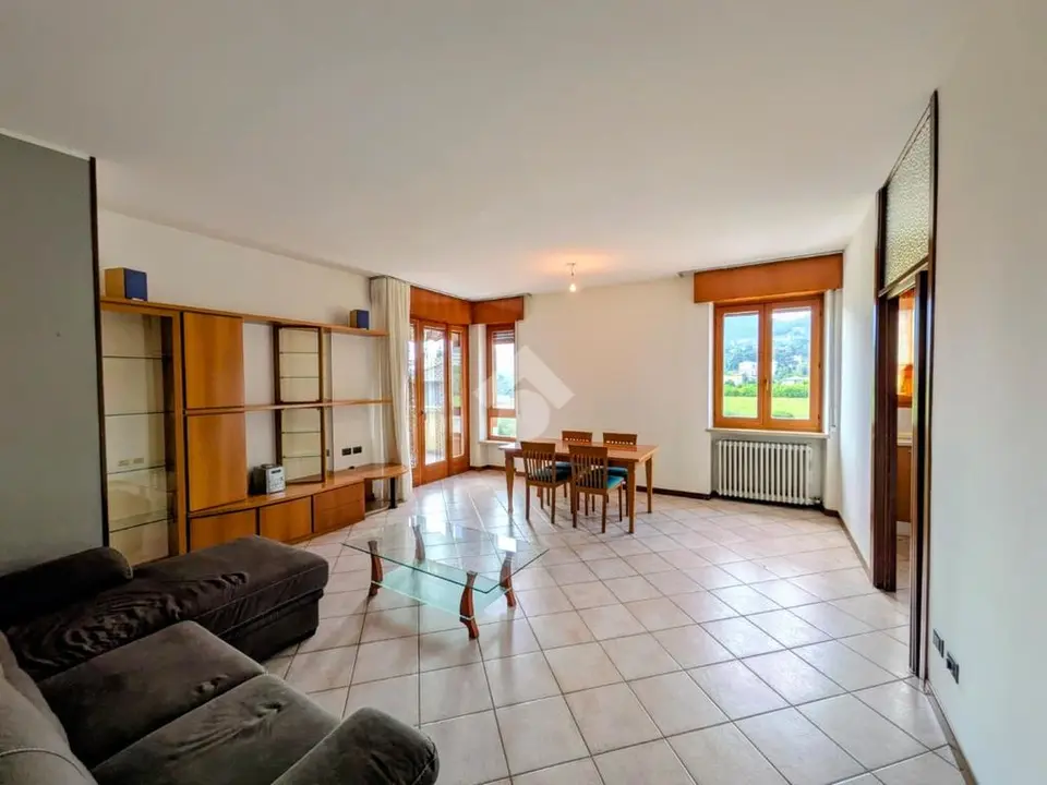 5 locali in vendita a Caprino Veronese