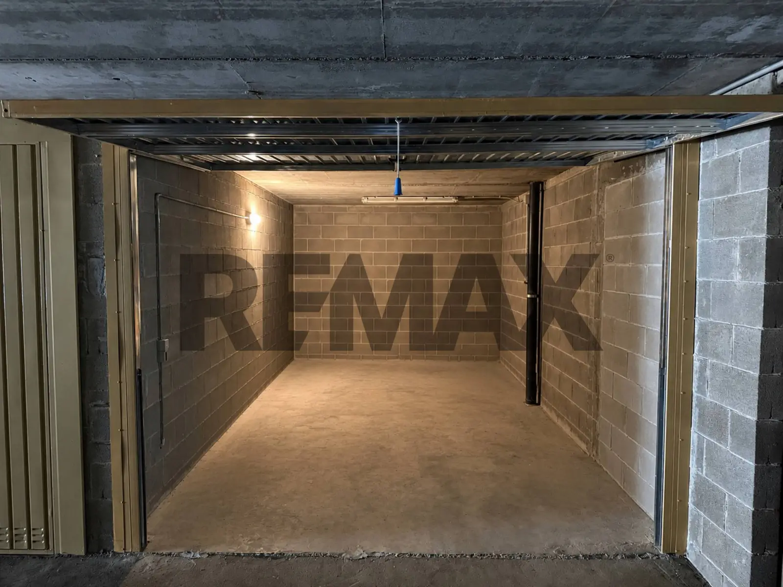 Garage/Box in Vendita a Brugherio