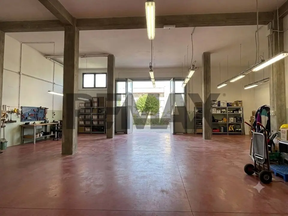 Laboratorio in Affitto a Monsano