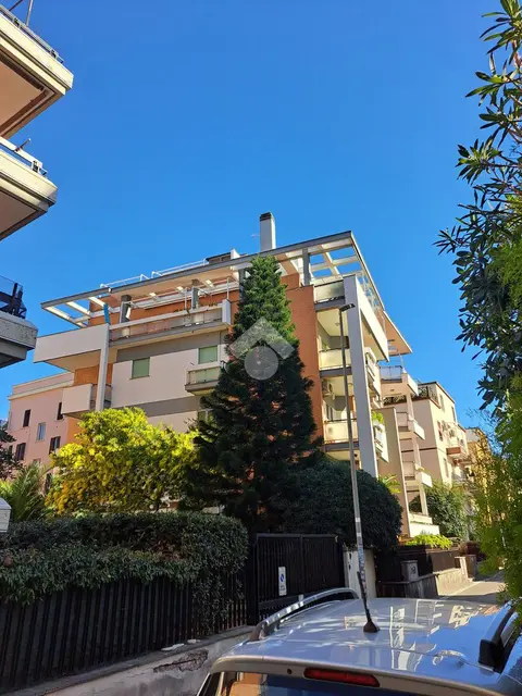 Trilocale in vendita a Roma