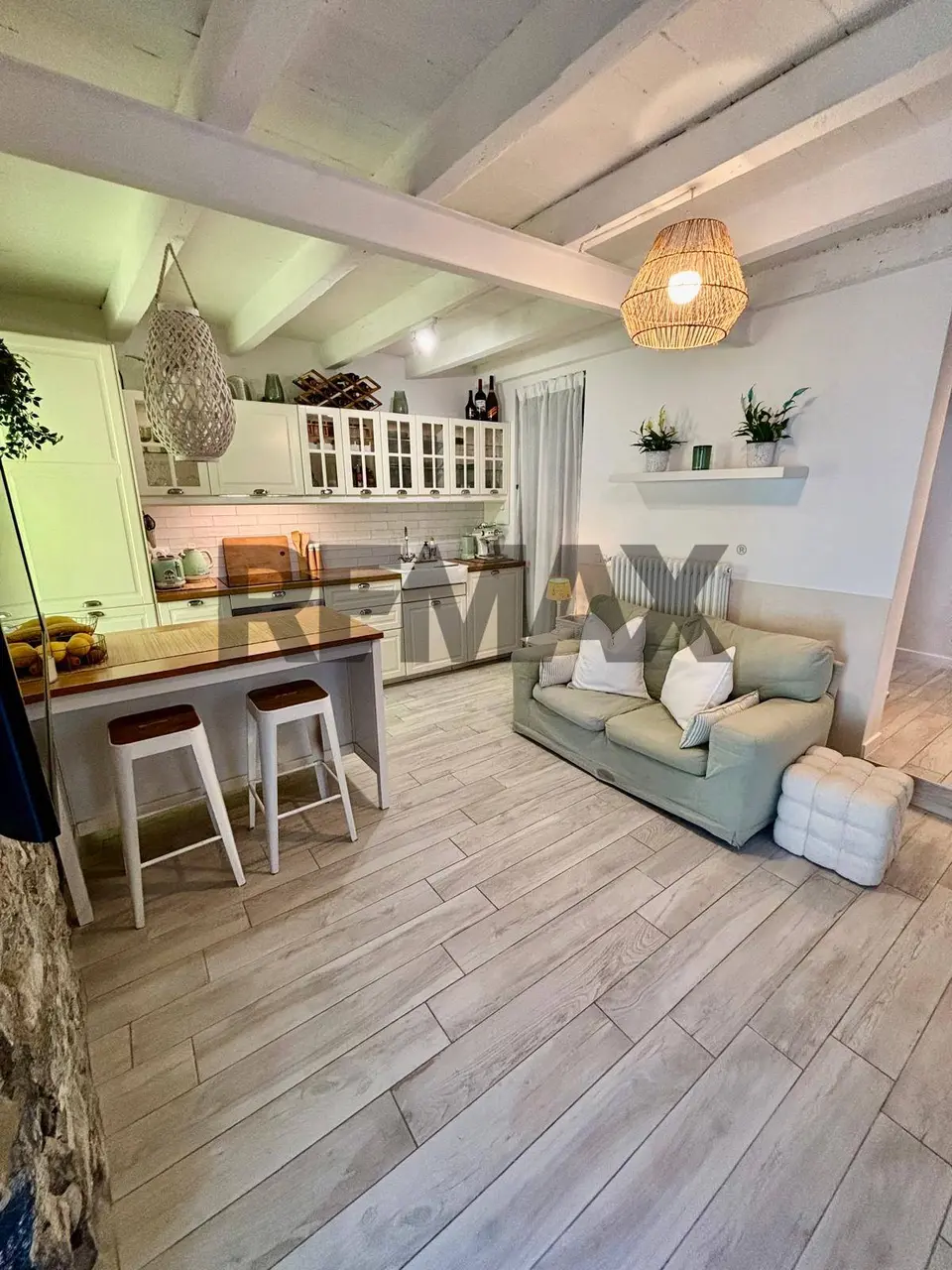 Casa Indipendente in Vendita a Argegno