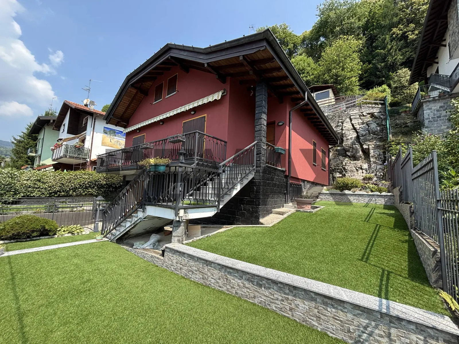 Casa Indipendente in Vendita a Dizzasco